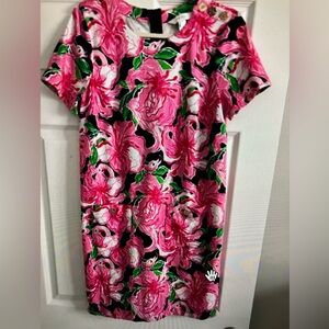 Lilly Pulitzer Mattisons Shift Dress
Women's Pink Floral Shift Dress
Size 10